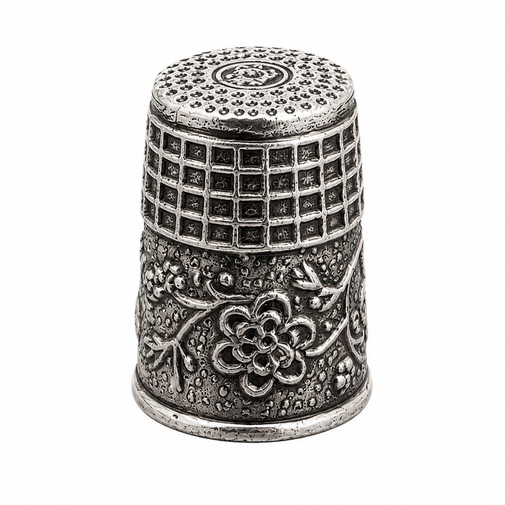 Victorian Style Sterling Silver Floral Thimble – Ornate Flower & Scroll Design – 1 Inch Tall