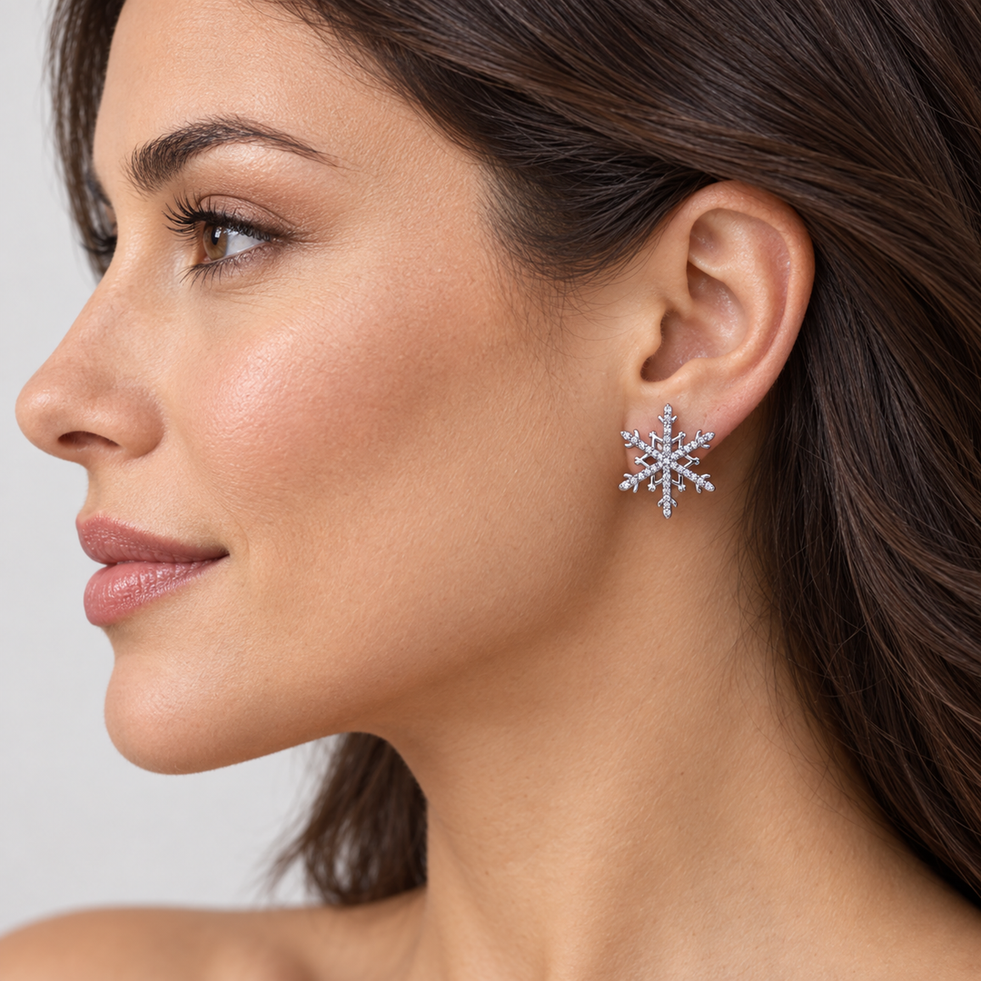 Cubic Zirconia Snowflake Stud Earrings in Rhodium-Plated 925 Sterling Silver – 86 Stones – 18 mm