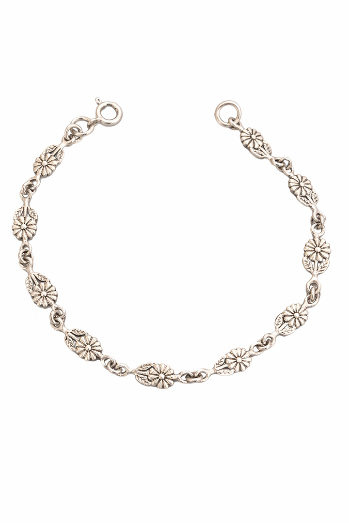 Sterling Silver Floral Link Bracelet – 7 Inch Vintage Style Daisy Design