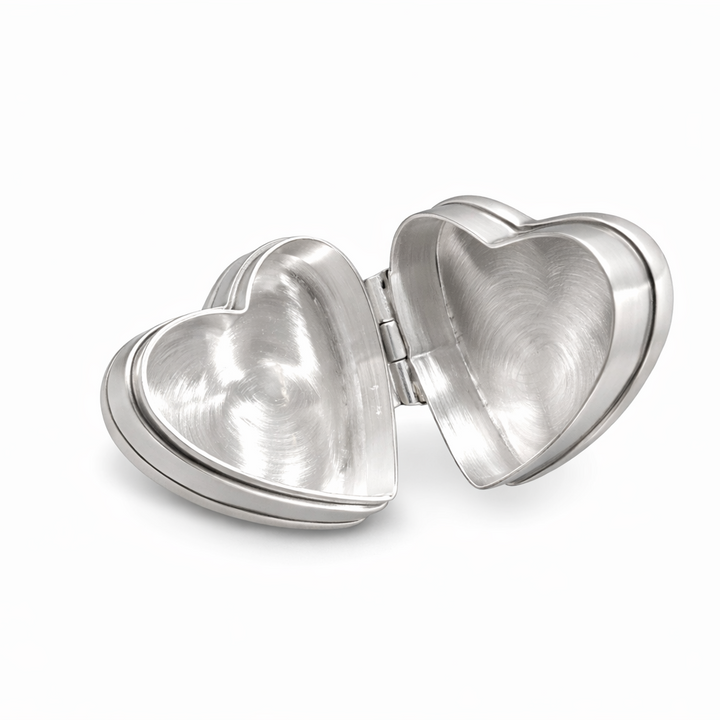 Sterling Silver Heart Locket Box – Vintage Engraved 925 Silver Heart Keepsake Pill Box 0.85”