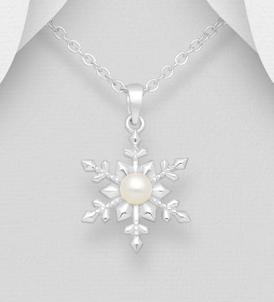 Pearl Snowflake Silver Pendant