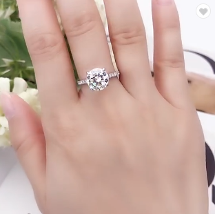 18K Gold 2.75 CT Moissanite Ring