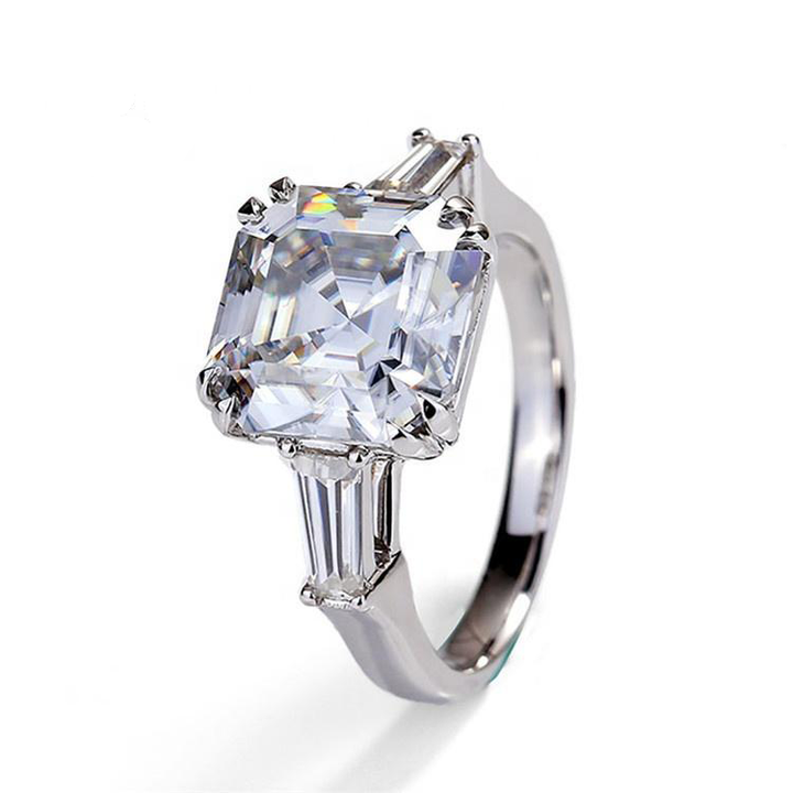 18K Gold 1.2 CT Moissanite Ascher Ring