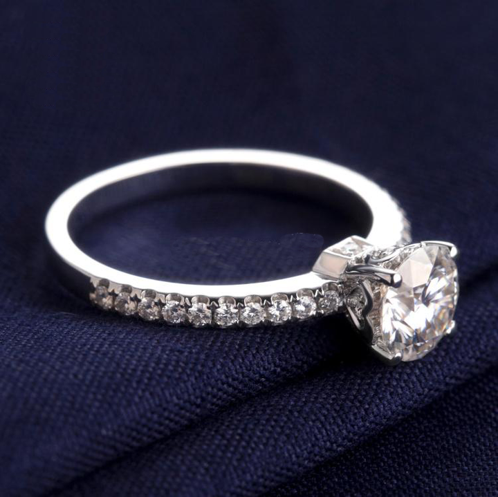 18K Gold 1 CT Moissanite Solitaire Ring