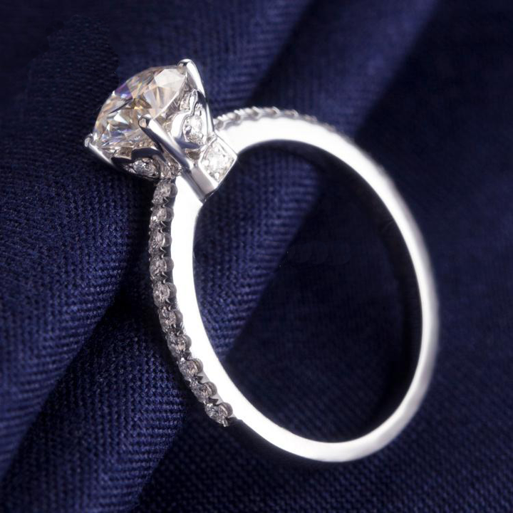 18K Gold 1 CT Moissanite Solitaire Ring