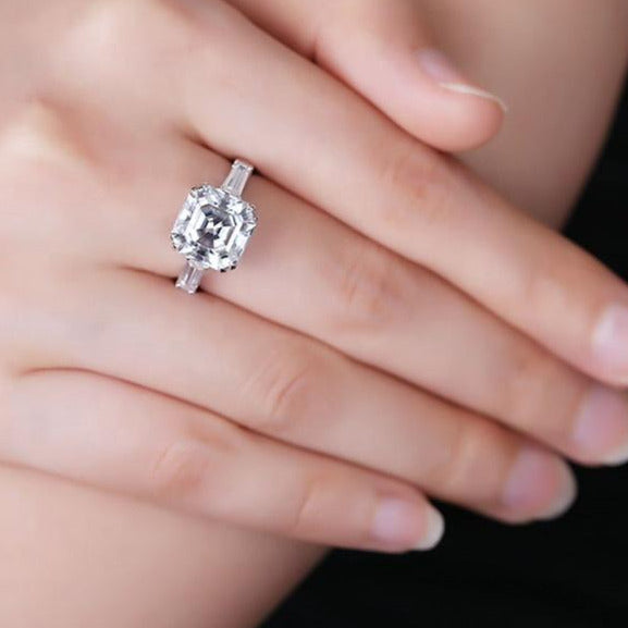18K Gold 1.2 CT Moissanite Ascher Ring