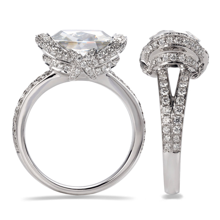 18K Gold 2.6 TCW Moissanite Ring