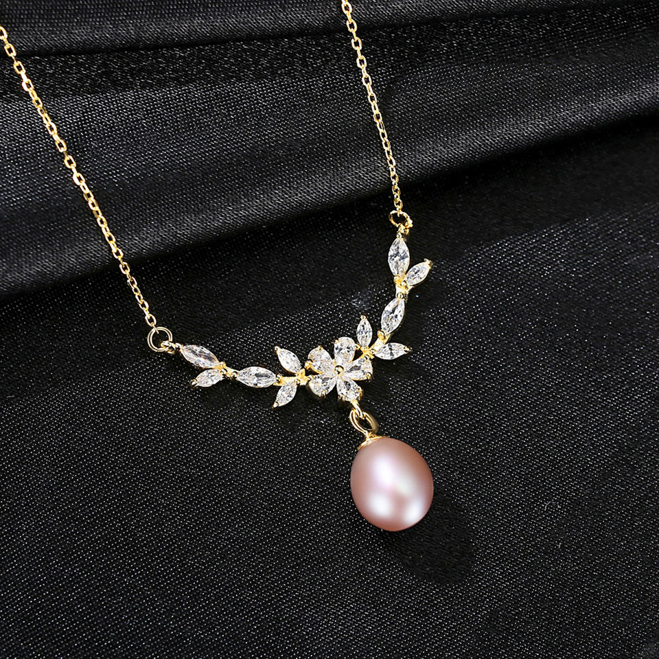 Pink Freshwater Pearl Gold Necklace
