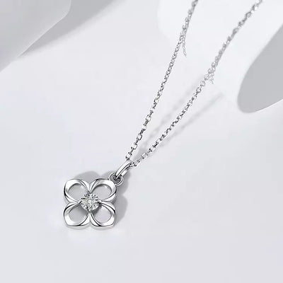 Mother of Pearl Clover Silver Necklace