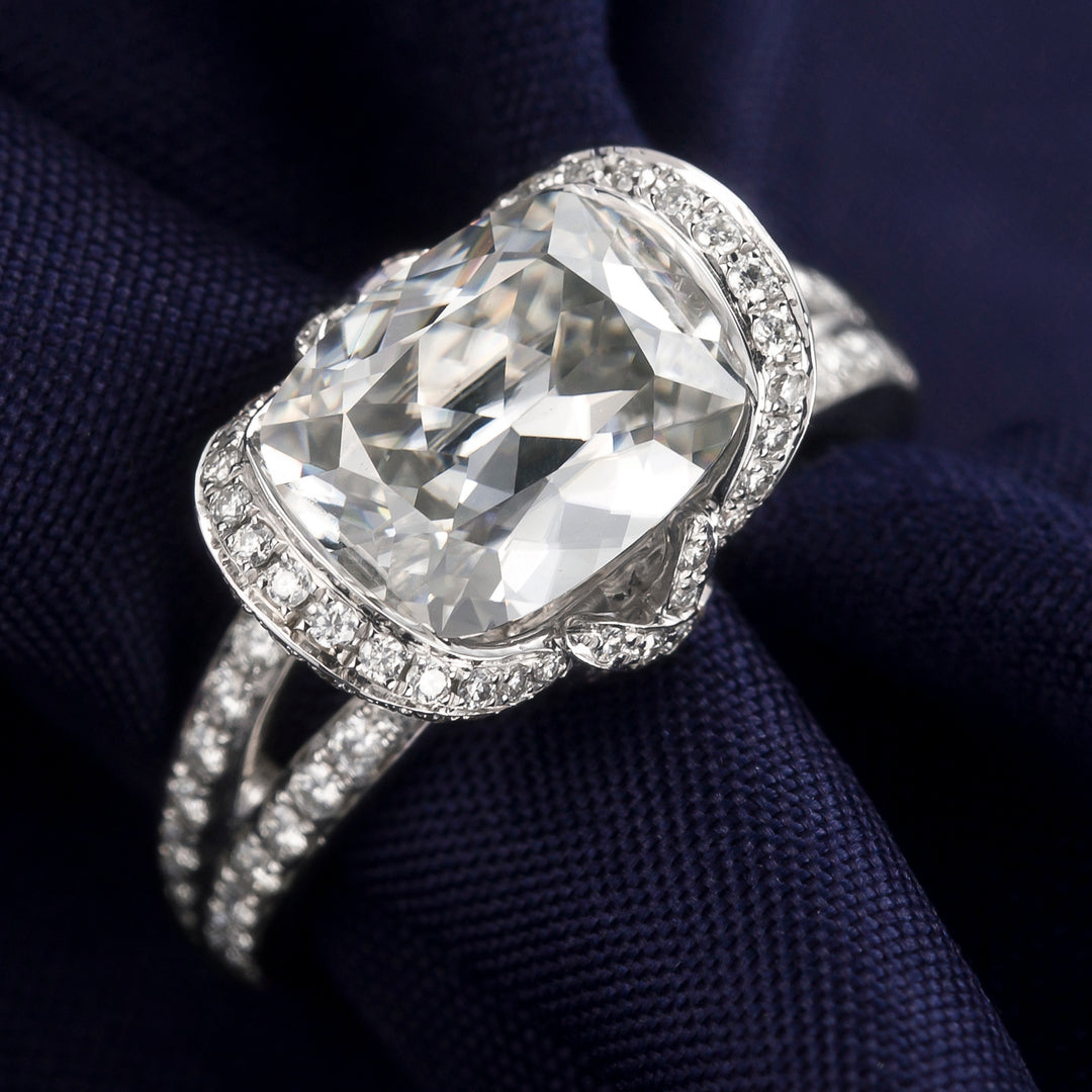 18K Gold 2.6 TCW Moissanite Ring