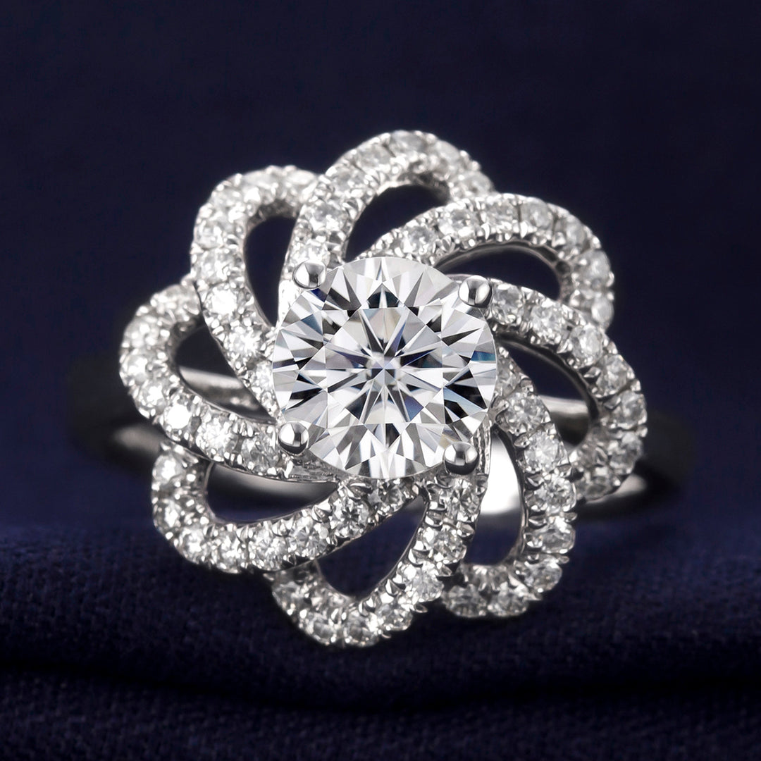 18K Gold 1 ct Moissanite Ring