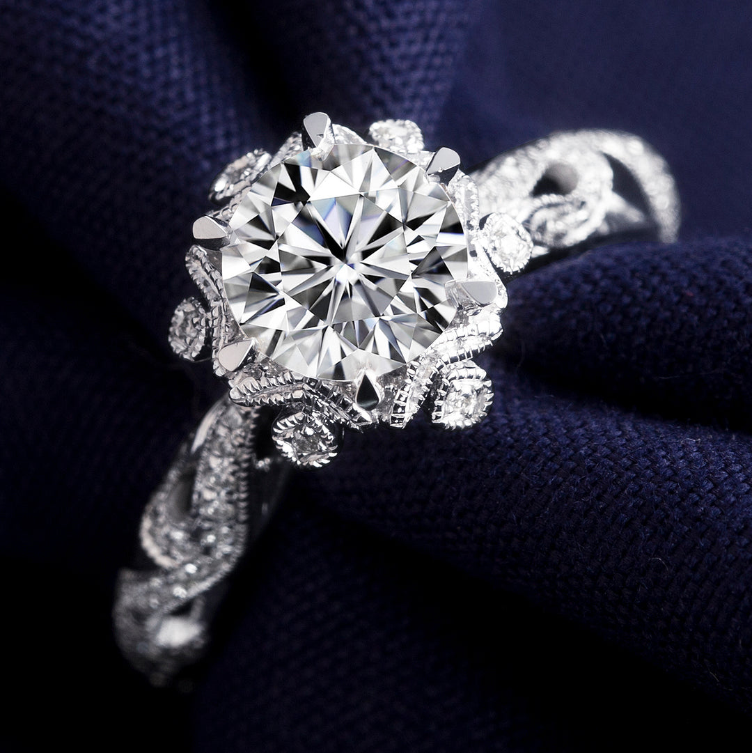 18K Gold 1 CT Moissanite ring