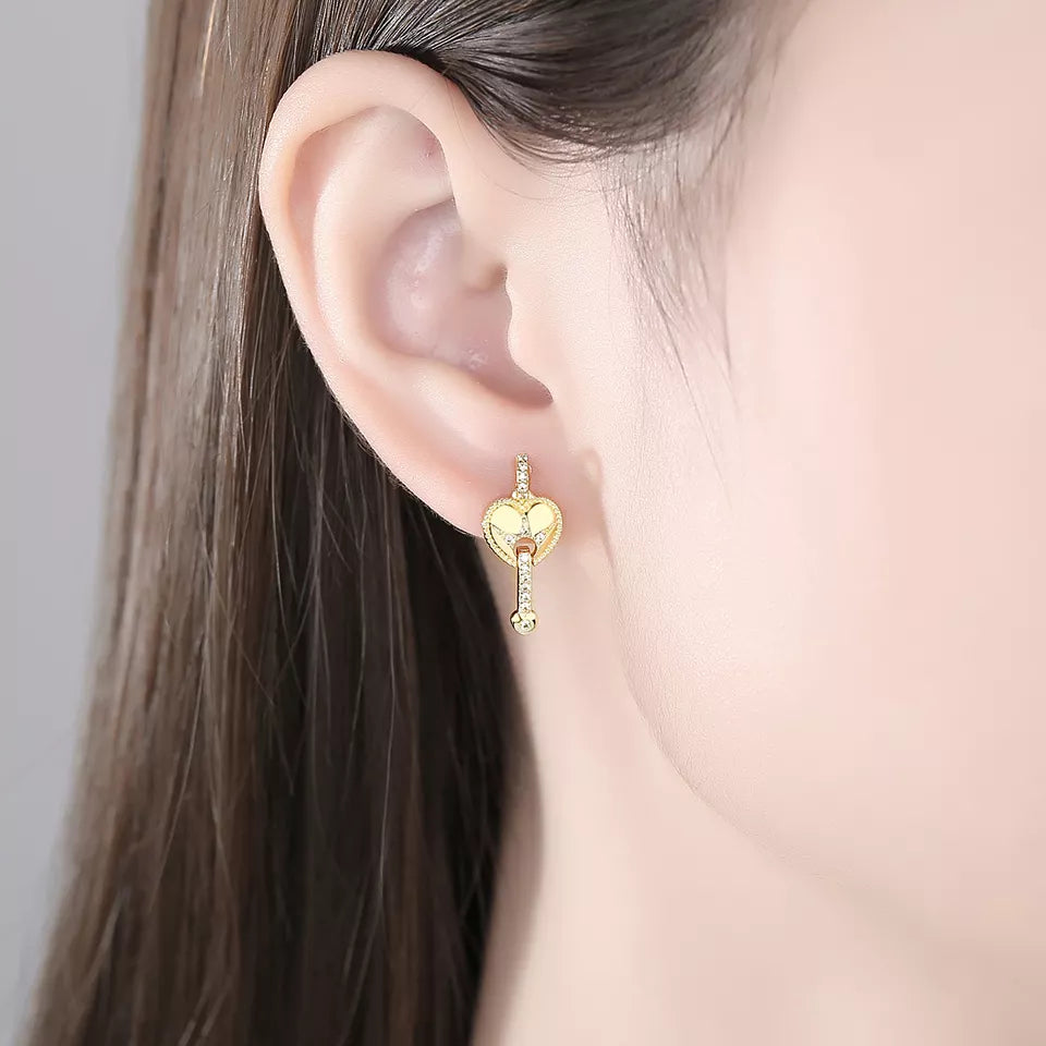 Diamond Simulant Royal Heart Gold Earrings