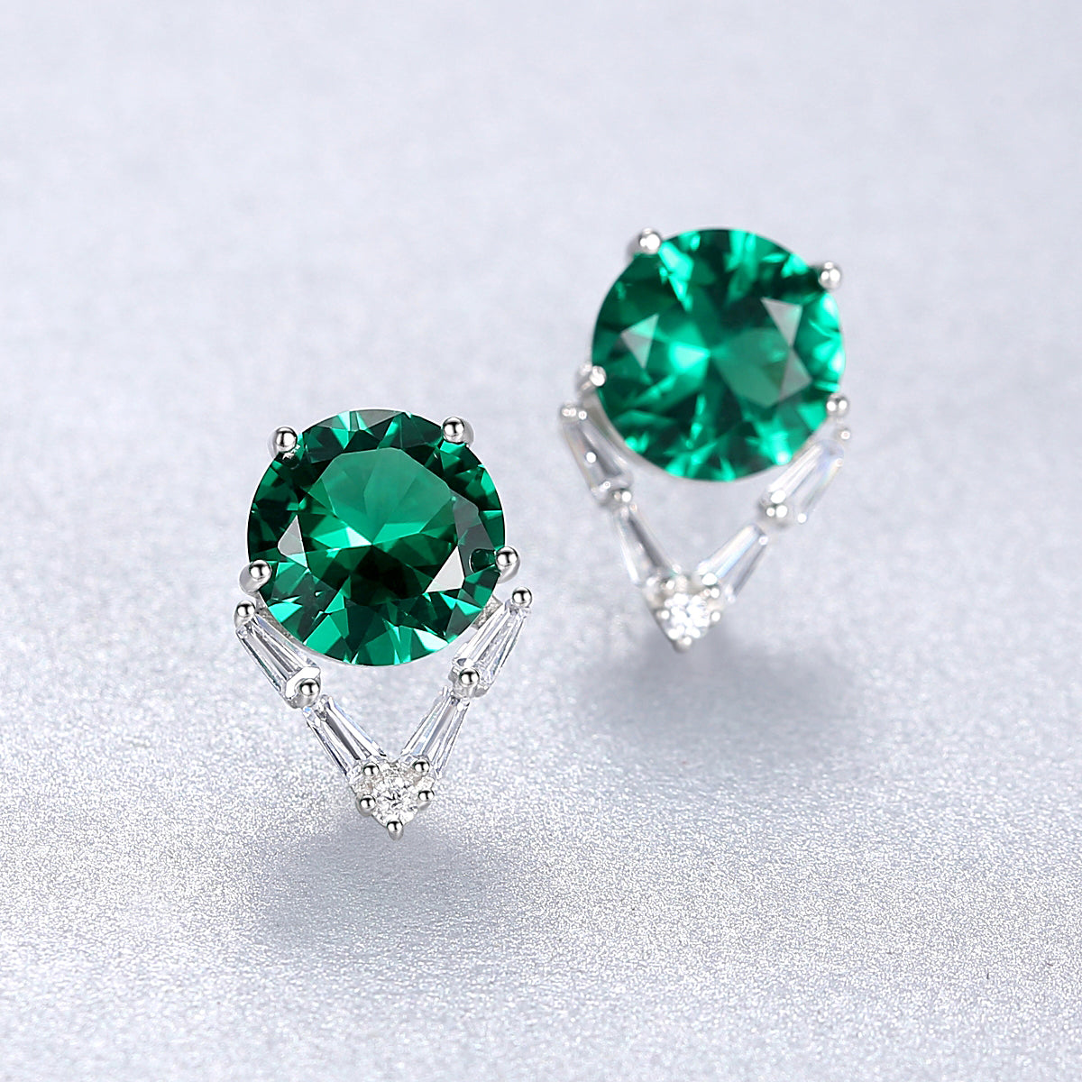 Brilliant Round Emerald Simulant Silver Earrings