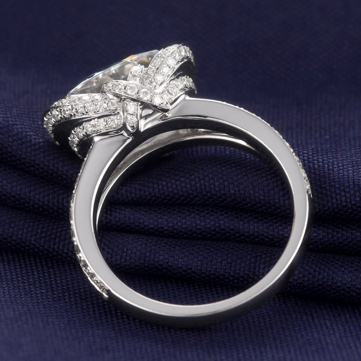 18K Gold 2.6 TCW Moissanite Ring
