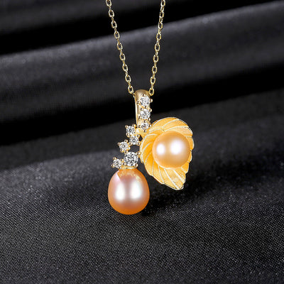 Peach Freshwater Pearl Gold Necklace