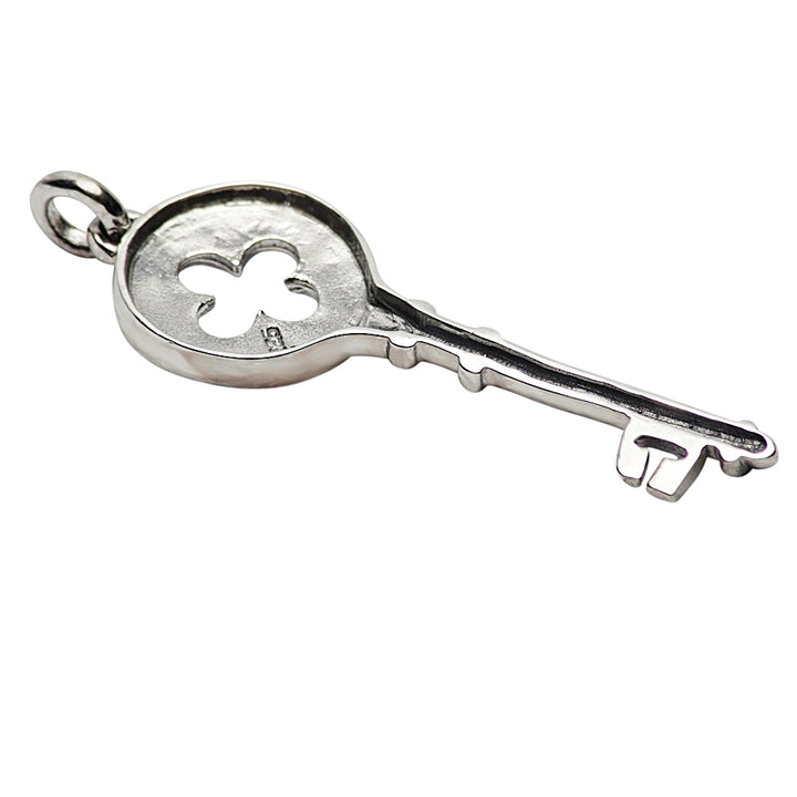 Silver Clover Key Pendant